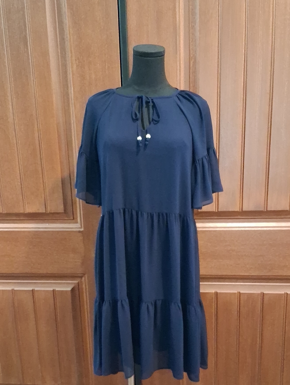 Signature By Robbie Bee Navy Tiered Dress. Size PS